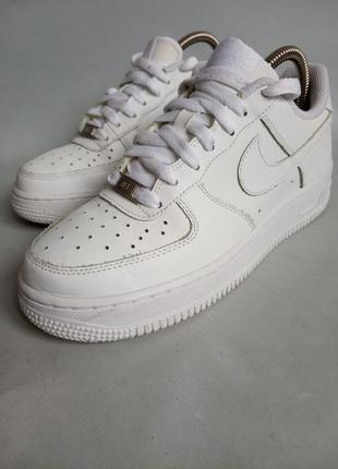Кожаные кроссовки nike another air force