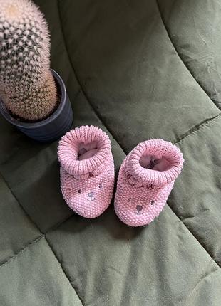 Милые розовые пинетки