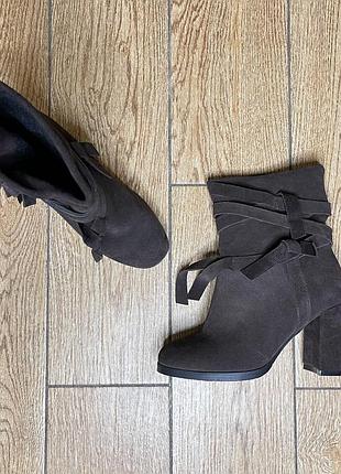 Ботинки коричневые демисезон натуральная замша