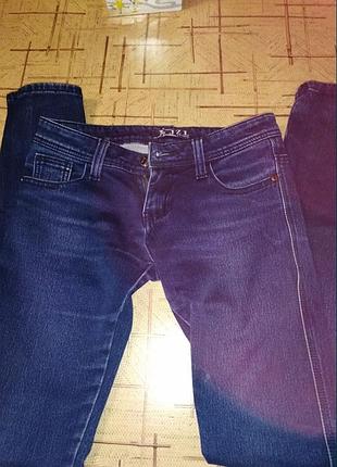 Джинси