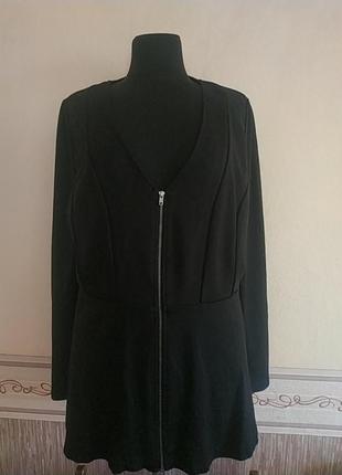 Классная ,блуза,кофта , жакет на змейке.