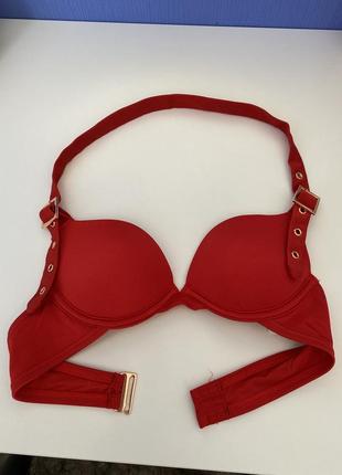 Красный купальник, красный верх от купальника