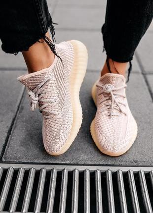 Шикарні кросівки yeezy boost 350 v2 synth reflective