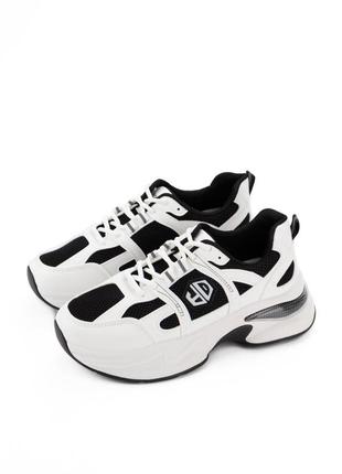 Черно-белые спортивные кроссовки экокожа с текстилем1 фото