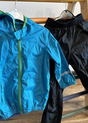 Дощовик / дощовий костюм