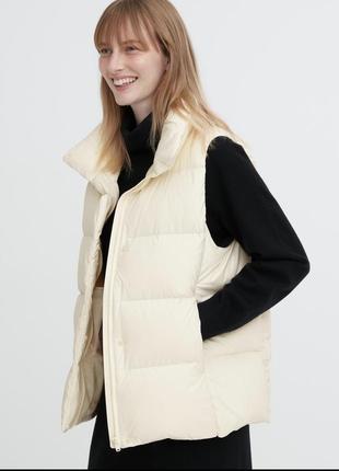 Пуховий жилет uniqlo серії powder soft (nanodesign)