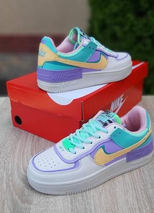 Женские кроссовки nike air force 1 shadow бежевые с бирюзой и сиреневой скидка sale &lt;unk&gt; smb6 фото