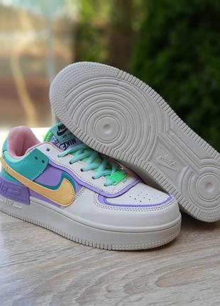 Женские кроссовки nike air force 1 shadow бежевые с бирюзой и сиреневой скидка sale &lt;unk&gt; smb9 фото