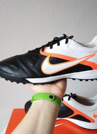 Сороконожки 43-44
nike ctr360 libretto, бутси, копочки8 фото