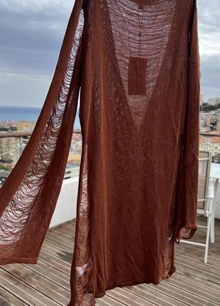 Вязаное платье, рваное.4 фото