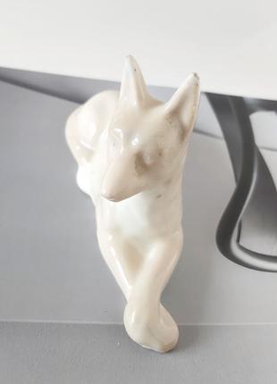 Статуетка городниця собака порцеляновий вінтаж