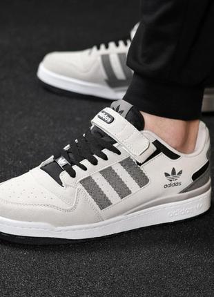 Чоловічі кросівки adidas1 фото