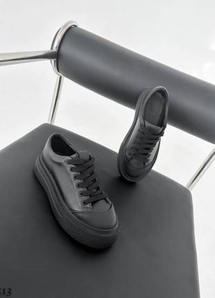 Кожаные кеды