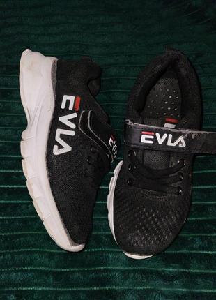 Кросівки fila