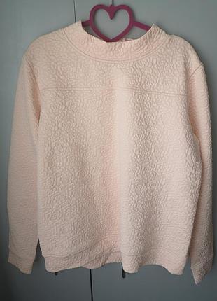 Классный свитерик reserved