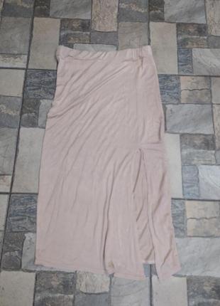 Спідниця з розрізом