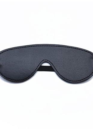 Кожаная маска на резинке