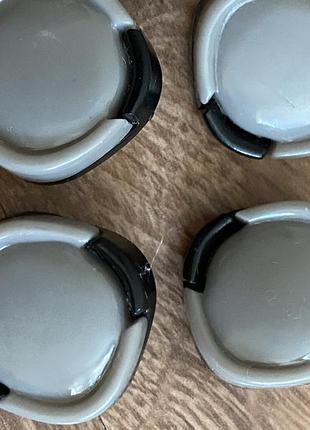 Ґудзики вінтаж.