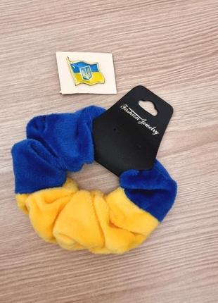 Набір прикрас значок і резинки для волосся патріотичний