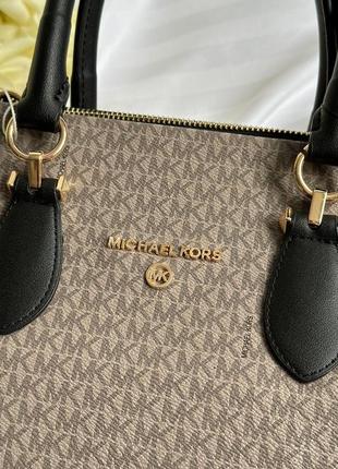 Женская брендовая сумка michael kors marilyn large logo grey8 фото