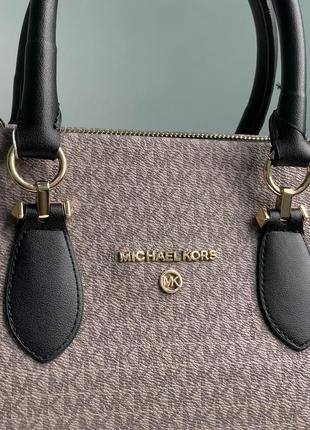 Женская брендовая сумка michael kors marilyn large logo grey7 фото