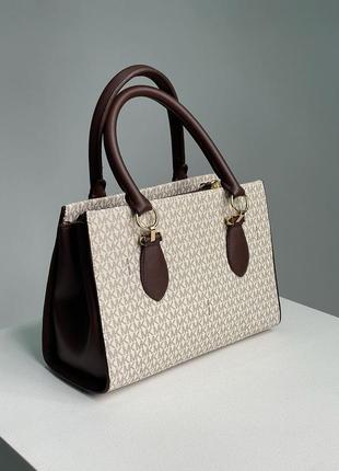 Женская брендовая сумка michael kors marilyn large logo ivory2 фото