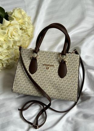 Женская брендовая сумка michael kors marilyn large logo ivory8 фото