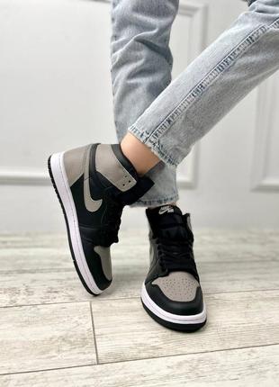 Женские кроссовки jordan retro 1 high люкс качество2 фото