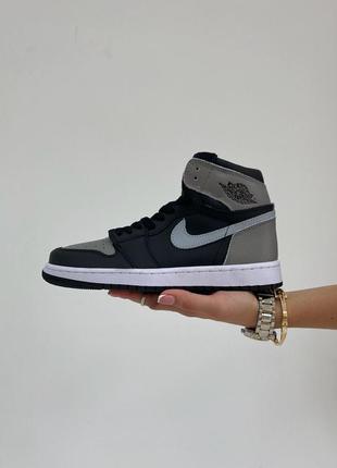 Жіночі кросівки jordan retro 1 high  люкс якість