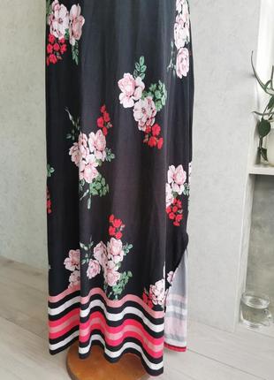 Платье из вискозы в цветочный принт с пачкой ом5 фото