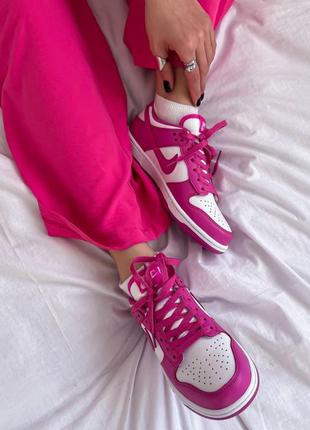 nike Dawn sb dunk women white crimson жіночі малинові брендові кросівки найк весна осінь демі малиновые кроссовки демисезонные