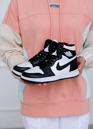 Женские кроссовки jordan retro 1 high люкс качество