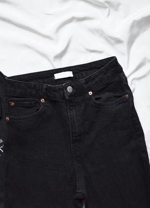 Красивые зауженные джинсы (мом) h&amp;m, высокая посадка, качественный фактурный джинс5 фото