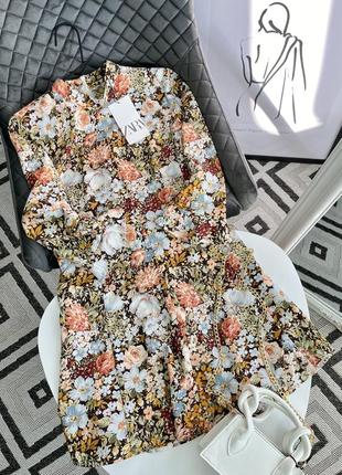 Весняна квіткова сукня бренду zara