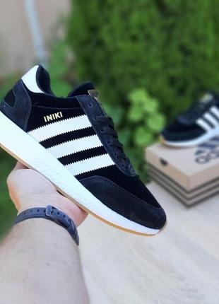 Кроссовки мужские adidas iniki черные с белым скидка sale / smb6 фото