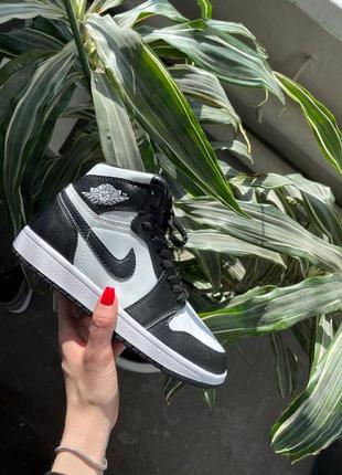 Жіночі кросівки jordan retro 1 high  люкс якість