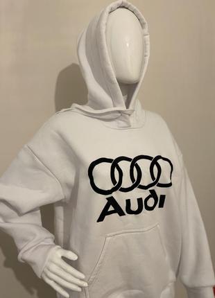 Худи с вышивкой audi