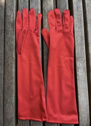 Перчатки красные длинные до локтя атласные3 фото
