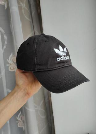 Кепка бейсболка adidas originals