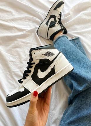 Жіночі кросівки jordan retro 1 high  люкс якість