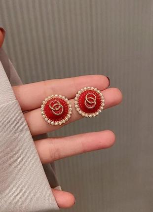 Тренд золотисті жіночі сережки кульчики серьги червона емаль срібло перли перлини