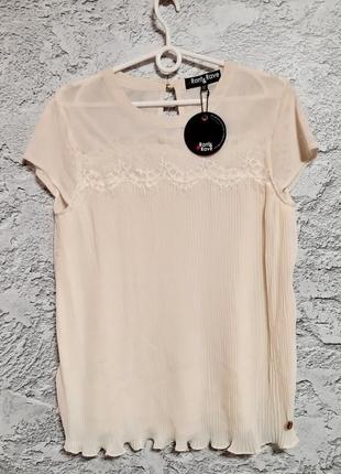 Ніжна нарядна блузочка в розмірі 12