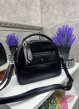 Черная практичная универсальная стильная качественная эффектная комфортная сумочка