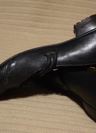 Комфортные черные кожаные туфли на меленьком каблуке brako испания 40 р.5 фото