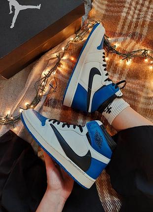 Женские кроссовки jordan retro 1 high люкс качество