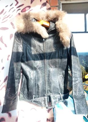 Кожаная куртка с капюшоном куртка кожаный бомпер2 фото
