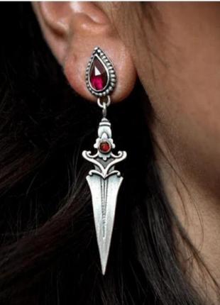 Серьги пуссеты стильные оригинальные gothic