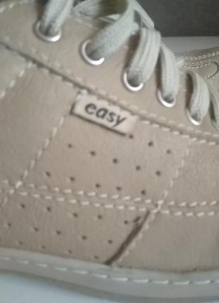 Кросівки 3
