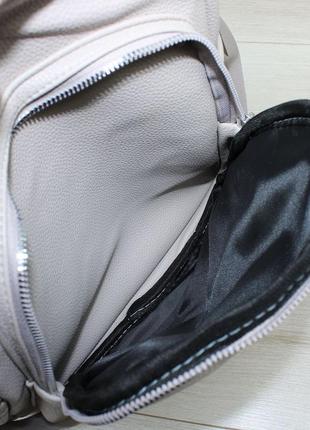 Женский шикарный и качественный рюкзак сумка для девушек из эко кожи св.серый беж6 фото