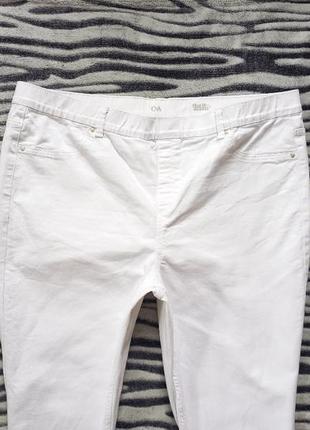 Брендовые белые джинсы джеггинсы скинни с высокой талией c&a, 18 pазмер.4 фото